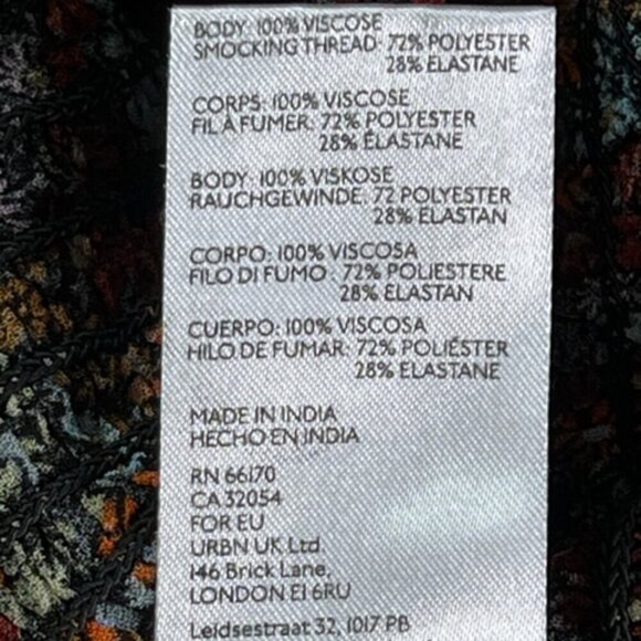 Free People Square Neck Smocked Puff Sleeve Floral Crop Top In Dark Combo Lr NWT - Picture 16 of 16